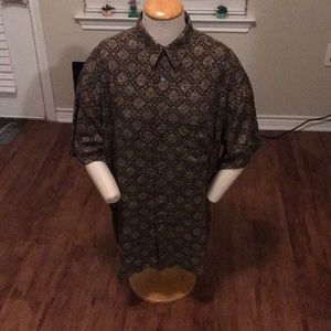 Perry Ellis brand 100% Rayon so soft!! 😎⚜️